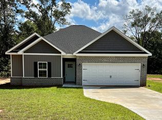 772 Geiger Rd, Headland, AL 36345