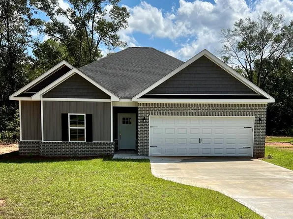772 Geiger Rd, Headland, AL 36345