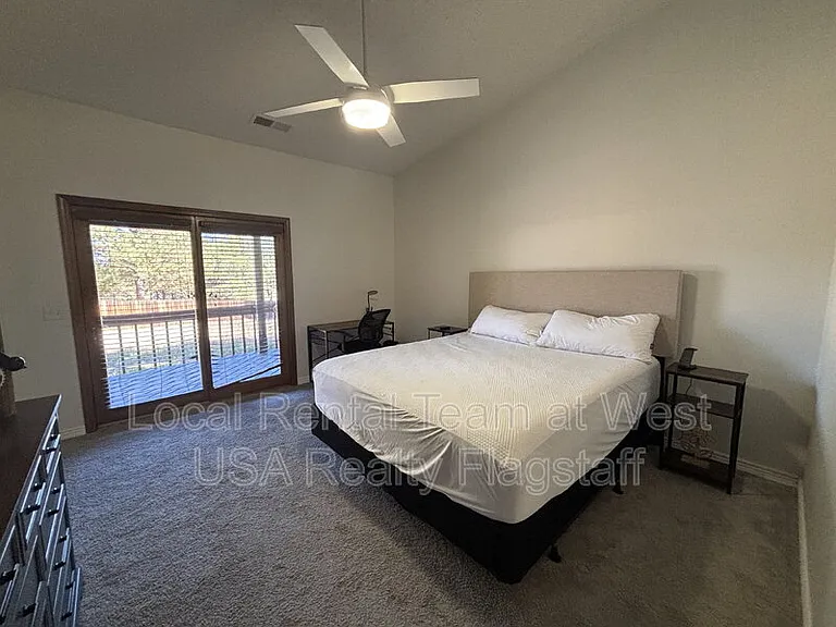2340 N Plateau Dr — Photo 9