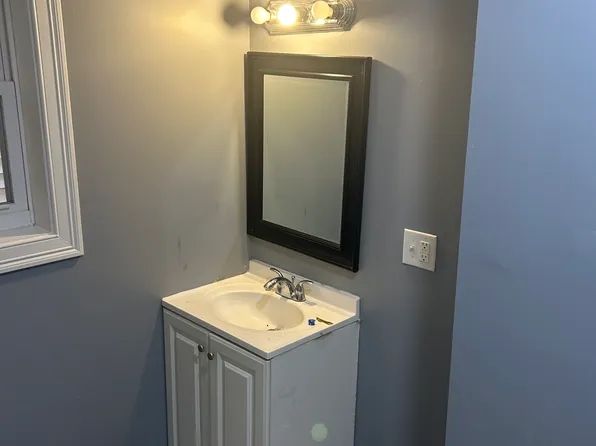 484 Avon Ave, Newark, NJ