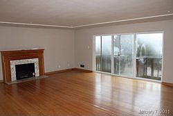 2nd image of 10423 Lake Steilacoom Dr SW