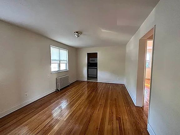 3rd image of 68-45 Cloverdale Blvd #2A