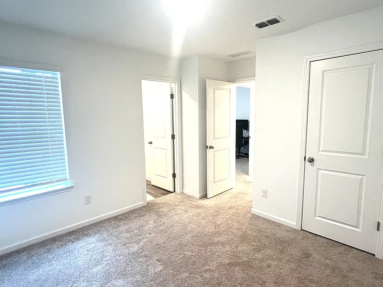 205 Bald Ave — Photo 17