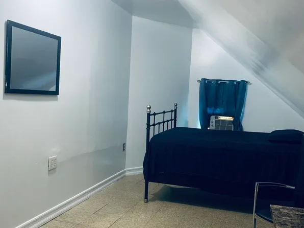 (undisclosed Address), Bronx, NY 10468