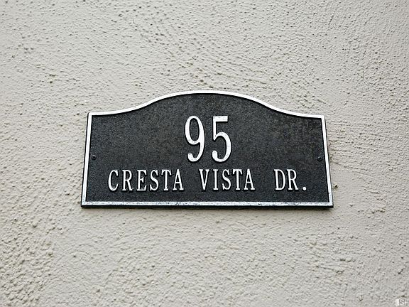 4th image of 95 Cresta Vista Dr