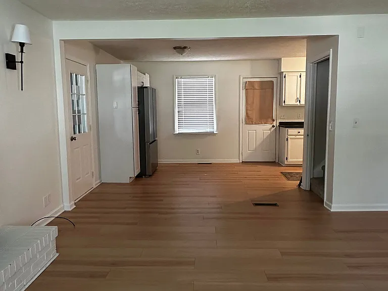 132 Fox Ridge Dr — Photo 4