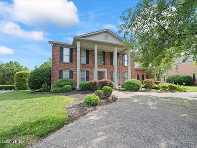 1017 Colonel Anderson Pkwy, Hurstbourne, KY, 40222