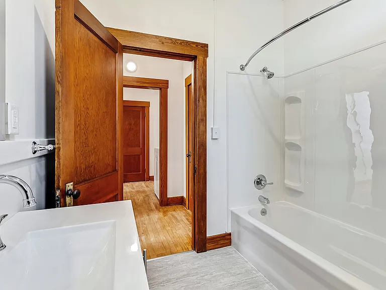 500 Dorsey Ave #1 — Photo 30