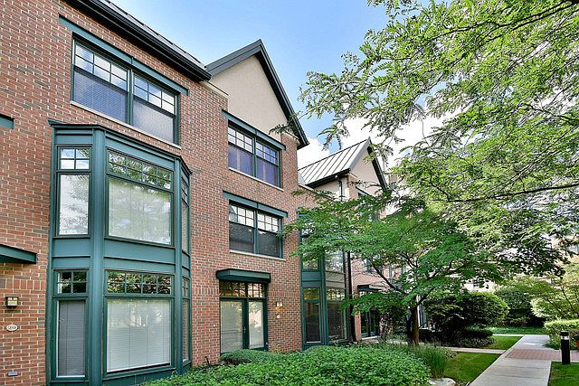1st image of 101 N Euclid Ave APT 2-21