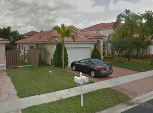 137 Gables Blvd, Fort Lauderdale, FL 33326