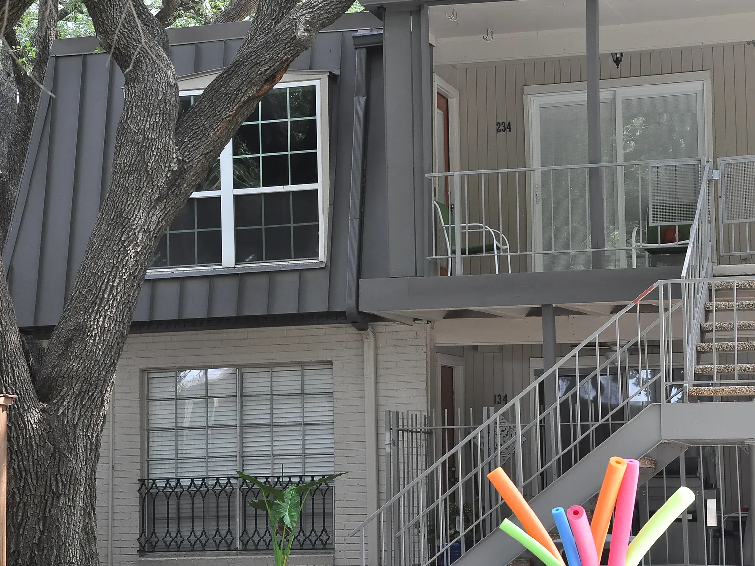 1 bed, 719 sqft, $1,000 — Photo 1