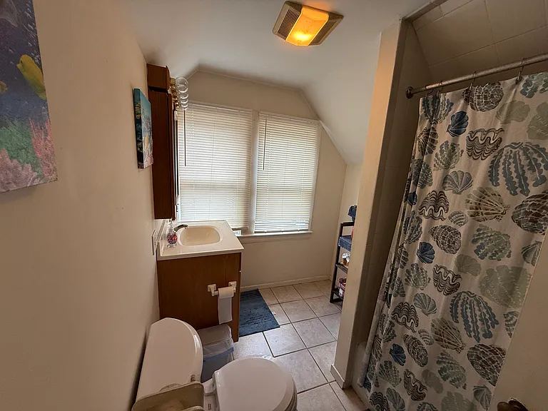 98 Mount Auburn St — Photo 15
