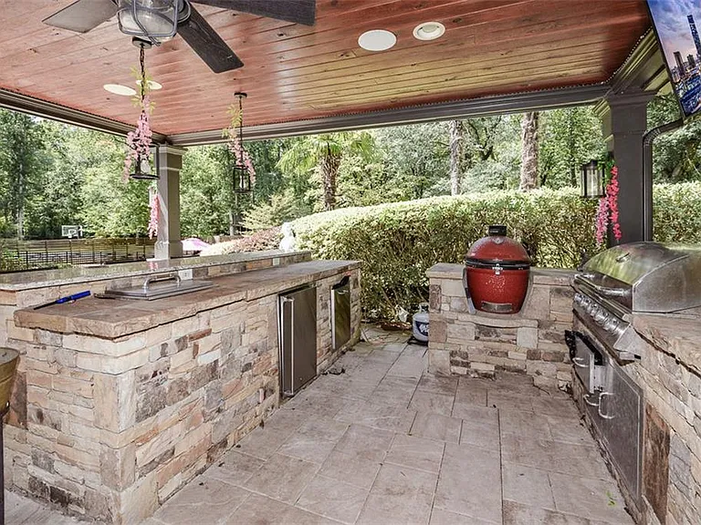 2210 Spalding Dr — Photo 91