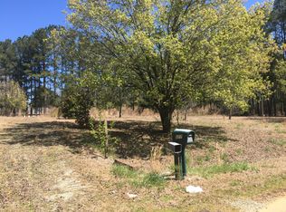 377 Pollard Cir, Benson, NC 27504