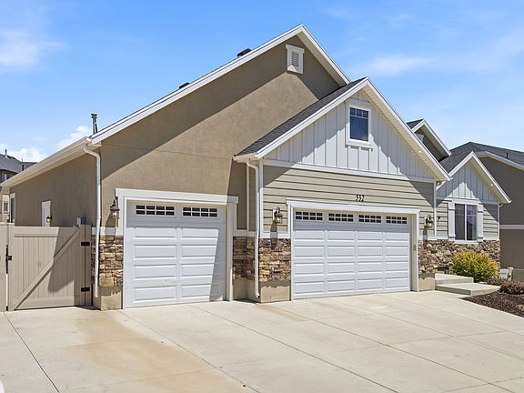 2nd image of 532 W Kit Fox Dr