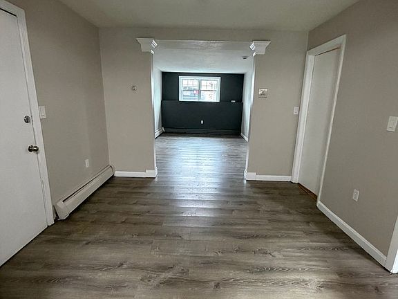 4th image of 45 Pickering St APT 3