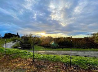 1650 S Rainbow Ave, Sanger, CA 93657