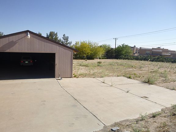 4th image of 1121 Loma Verde Dr