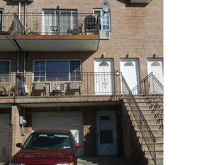 286 Balcom Ave, Bronx, NY 10465