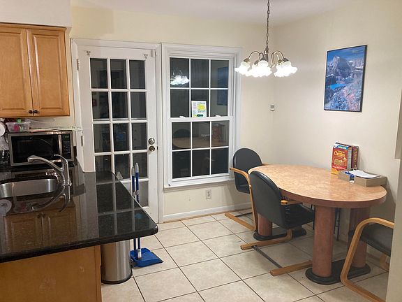 4th image of 1001 Kersey Rd