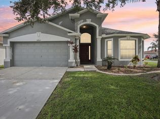 30801 Birdhouse Dr, Wesley Chapel, FL 33545