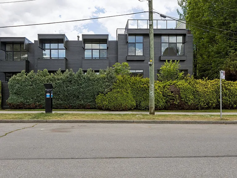 1010 Cypress St — Photo 24