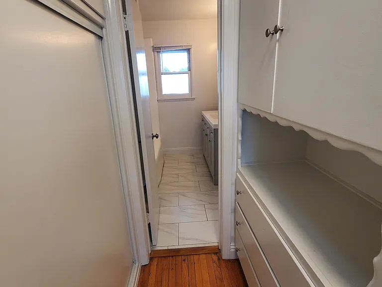 1755 E 2nd St #10 — Photo 9