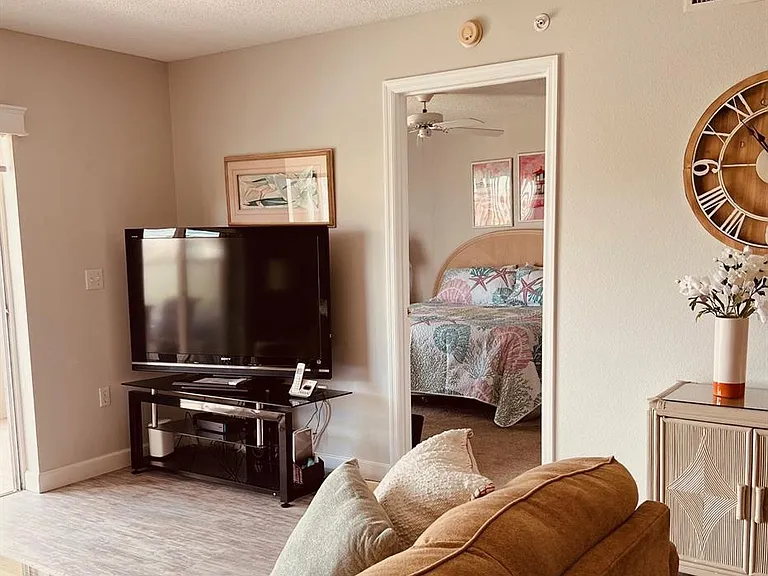 9300 Clubside Cir #1109 — Photo 15