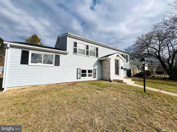 207 Harvard Ave, Pemberton, NJ 08068
