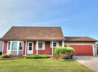 11139 Winter Dr, Zeeland, MI 49464