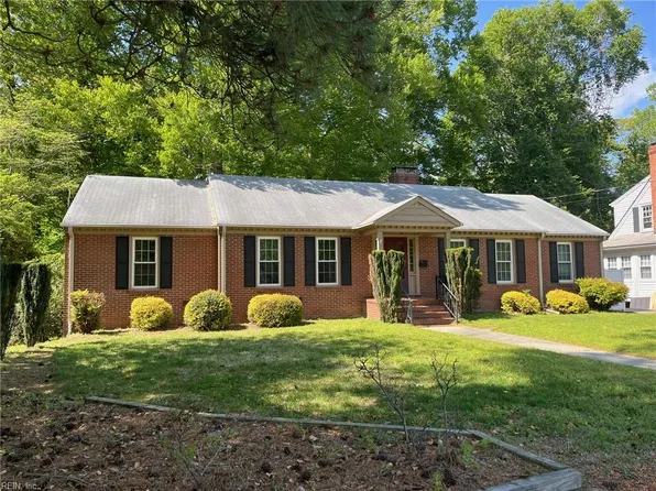 126 Matoaka Ct, Williamsburg, VA 23185