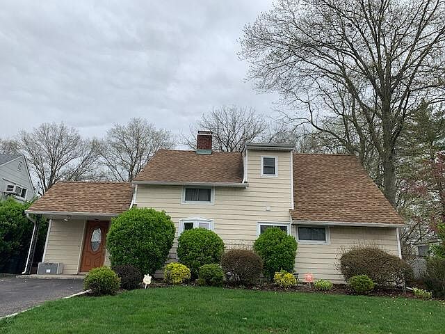 1st image of 182 E Choir Ln
