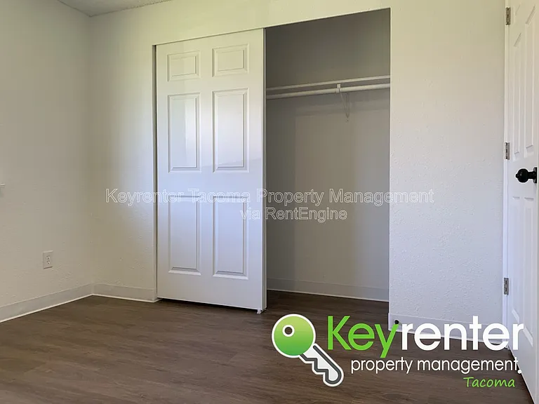 19606 9th Avenue Ct E — Photo 17