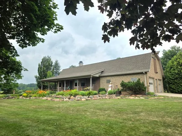 2525 W Sanilac Rd, Caro, MI 48723