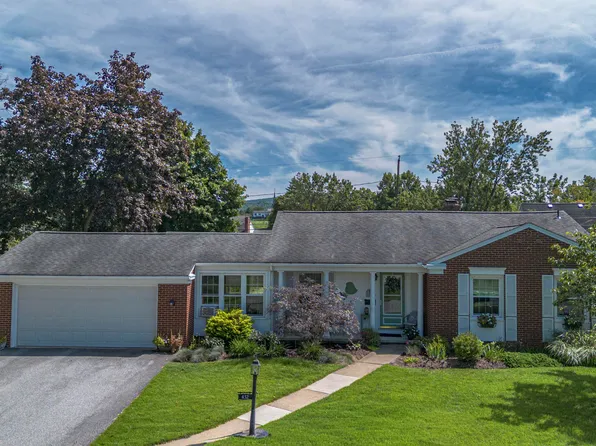 432 Hemlock St, Hollidaysburg, PA 16648