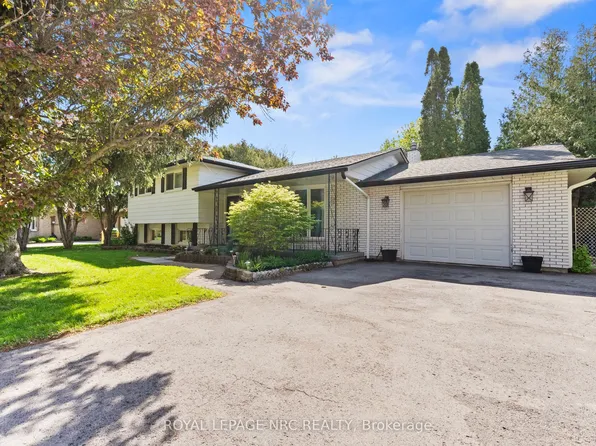 21 Upper Canada Dr, Niagara On The Lake, ON L0S 1J0