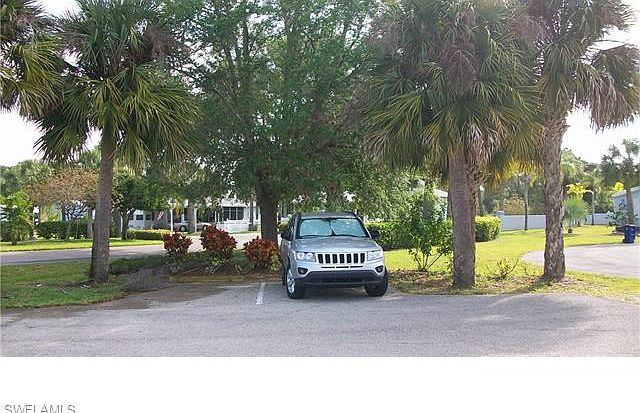 2nd image of 9975 Dolphin Bay Ct