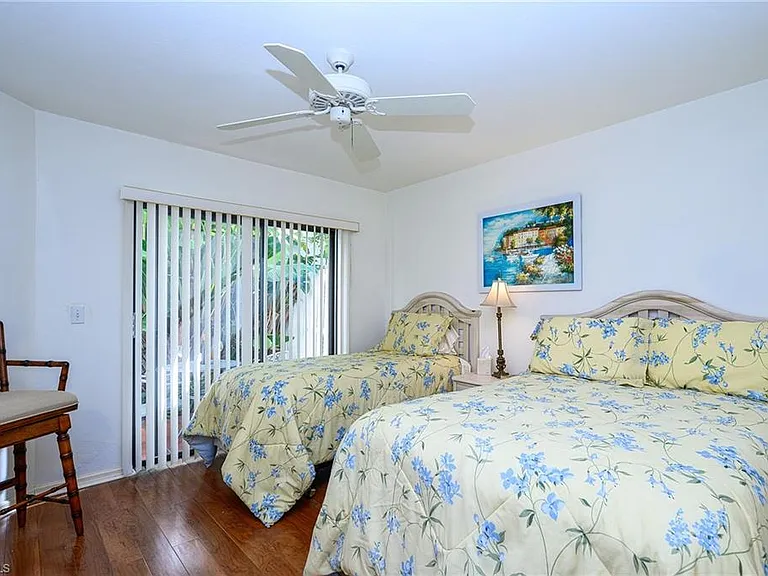 855 Reef Point Cir — Photo 19