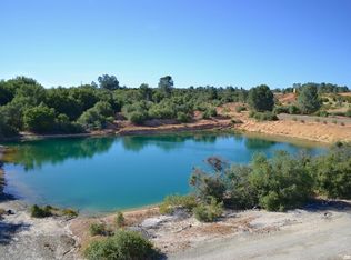 901 Carbondale Rd, Ione, CA 95640