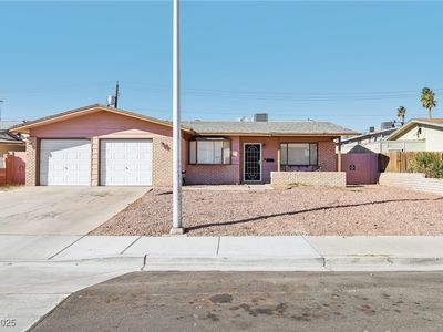 201 Catalini St, Las Vegas, NV, 89107