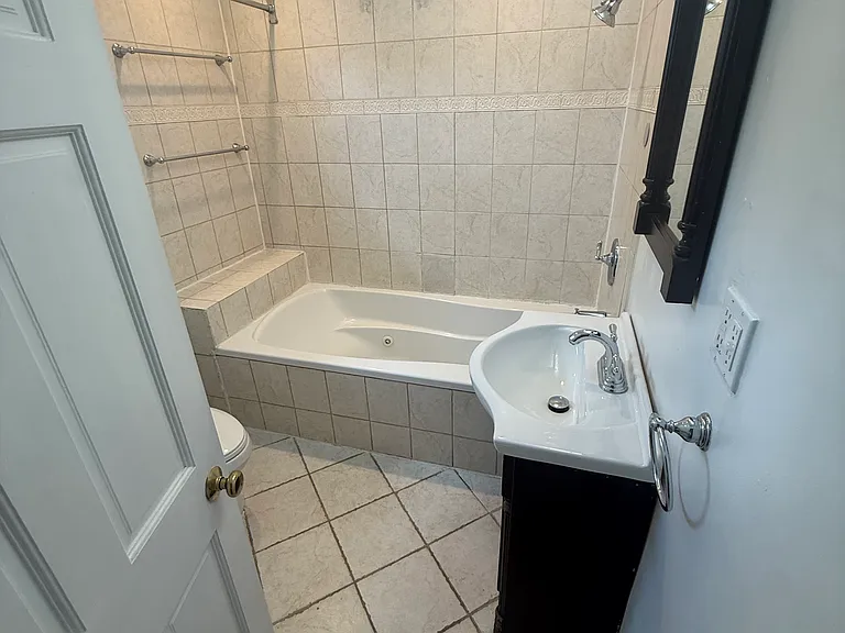 Upstairs Bathroom