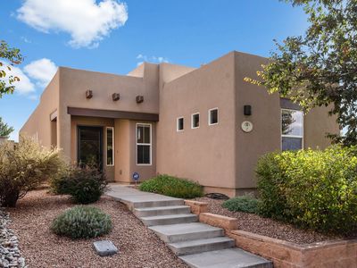 2 Avenida Vista Esquisita, Santa Fe, NM, 87508