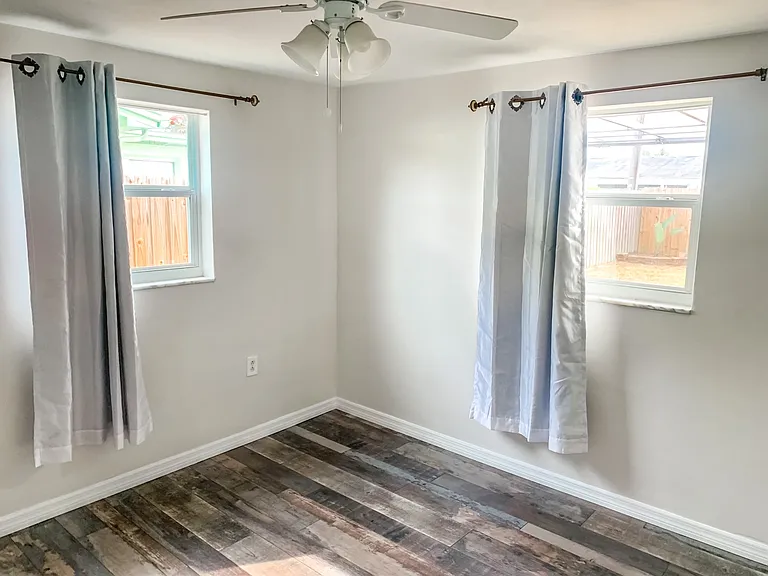 1473 Classic Dr — Photo 8