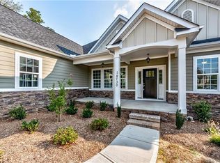 14730 Old Vermillion Dr, Huntersville, NC 28078