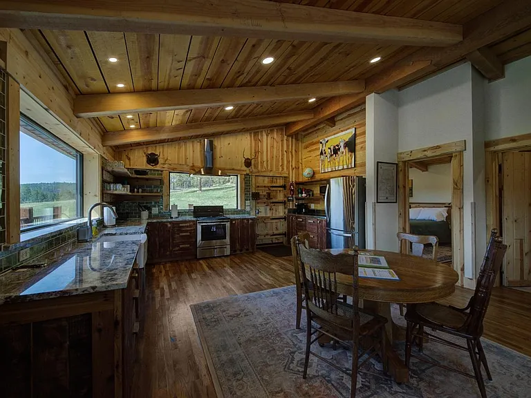 5876 Pioneer Cir — Photo 4