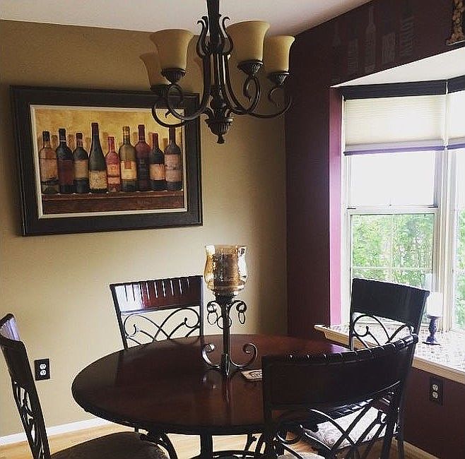 Breakfast Nook