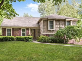 10509 Ensley Ln, Leawood, KS 66206