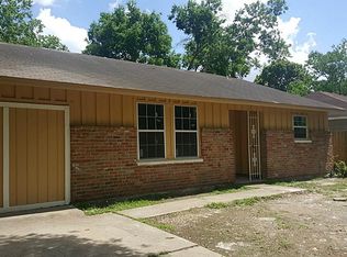 9219 Vinearbor St, Houston, TX 77033