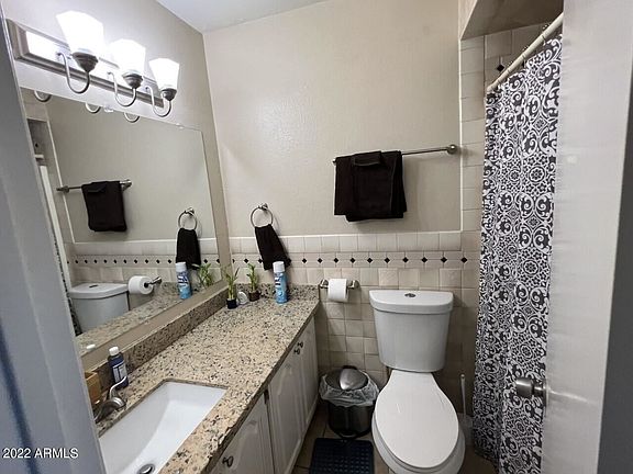 5th image of 4809 W Paradise Dr