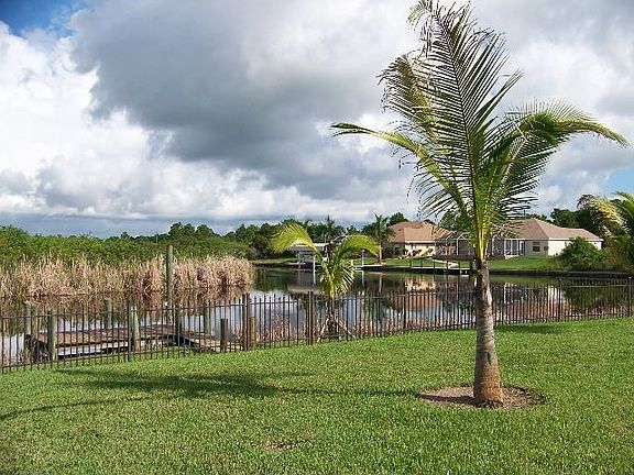 zephyr waterway/yard